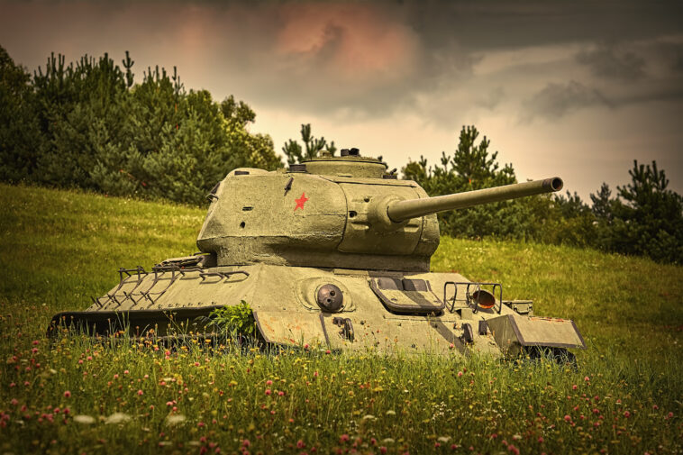 WW II tank